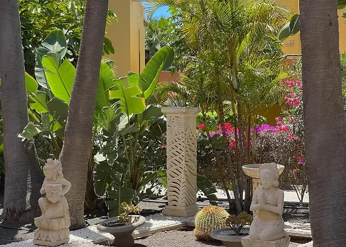 B-rent Atlantic Garden 181 アパート