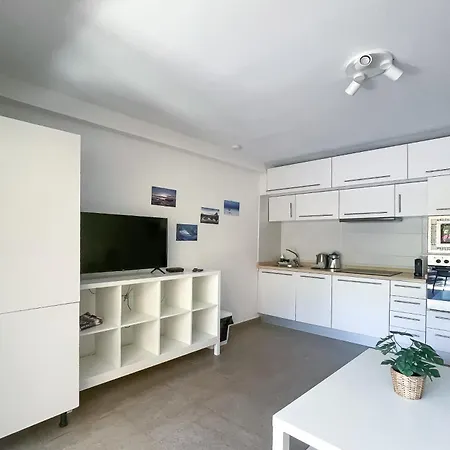 B-rent Atlantic Garden 181 *